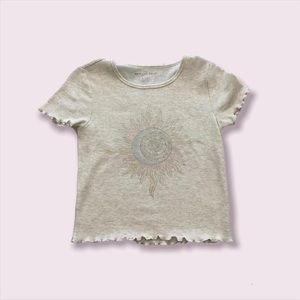 American eagle tee <3 Sun tshirt barley used